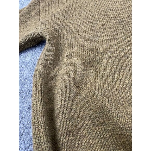 Tahari Sweater Women's XS Green Button Sides Long Sleeve V Neck Pullover - Picture 8 of 9